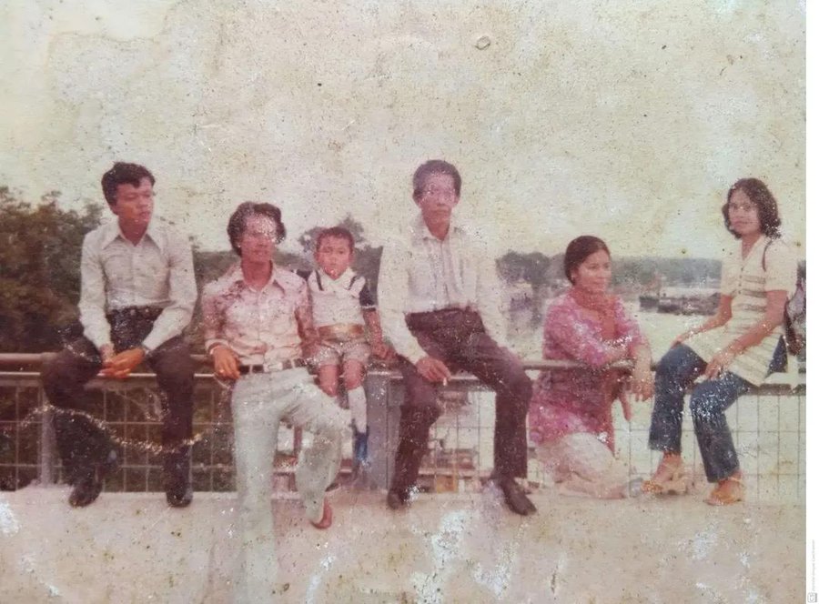 Source of Restored family portrait